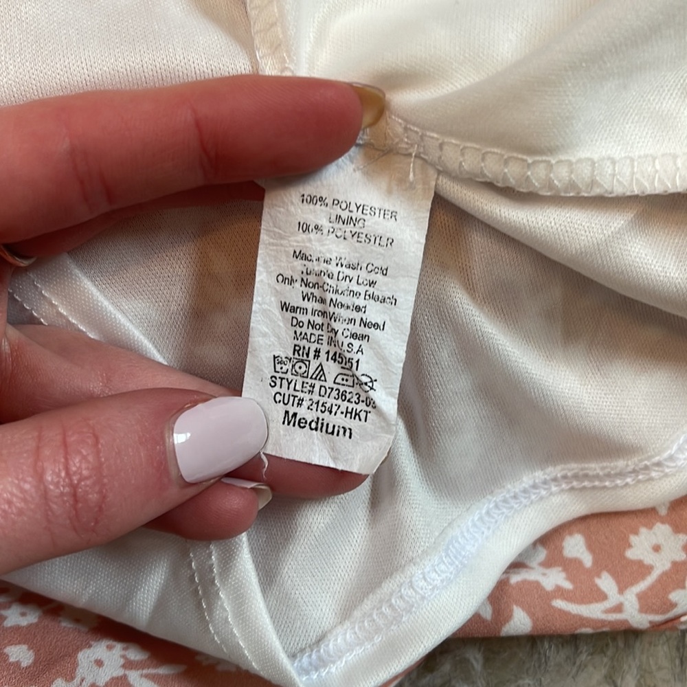Boutique Spring Dress! - Picture 3 of 3